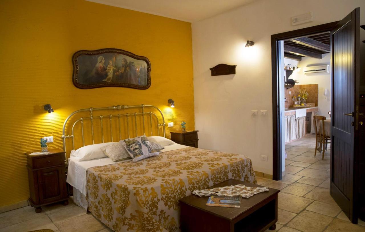 Deluxe Triple Room,1244397472:JPEG